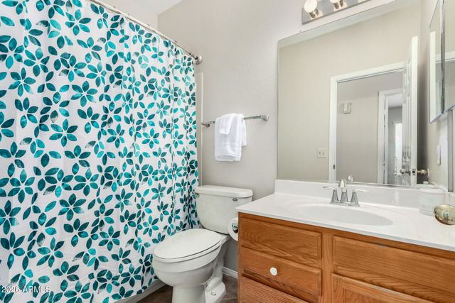 7724 W TOPEKA Drive W, Glendale, AZ 85308