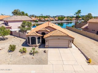 7724 W TOPEKA Drive W, Glendale, AZ 85308