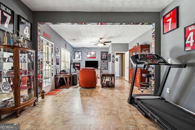 107 Laurel Oaks Lane, Jefferson, GA 30549