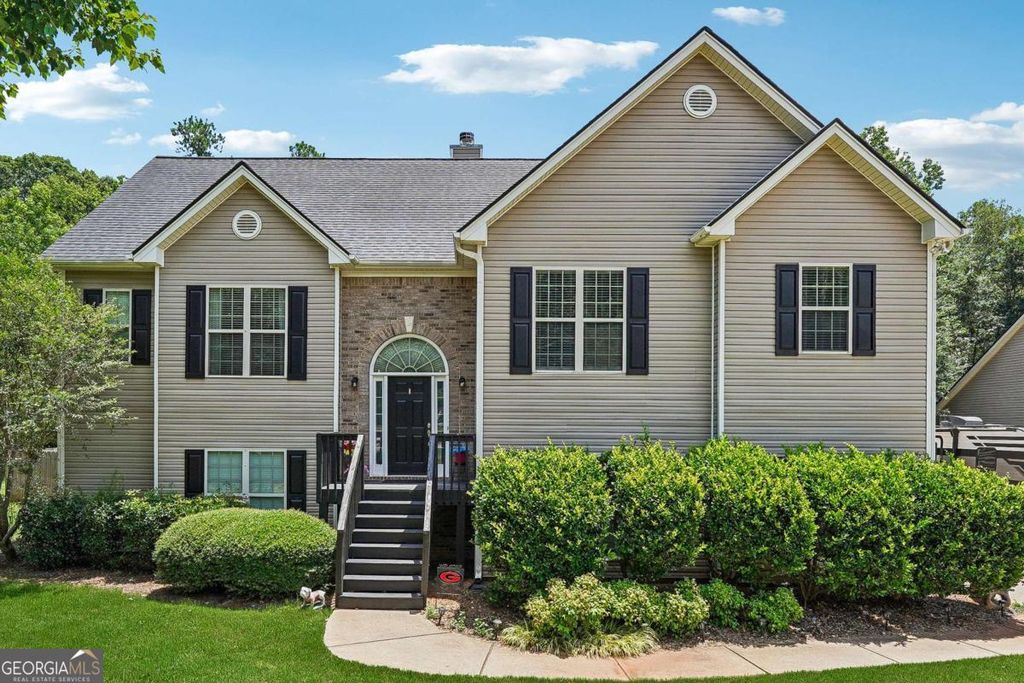 107 Laurel Oaks Lane, Jefferson, GA 30549