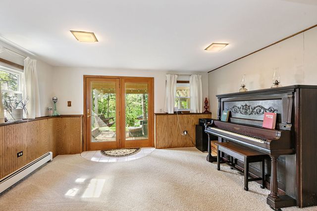 602 Delaware Drive, Lake In The Hills, IL 60156