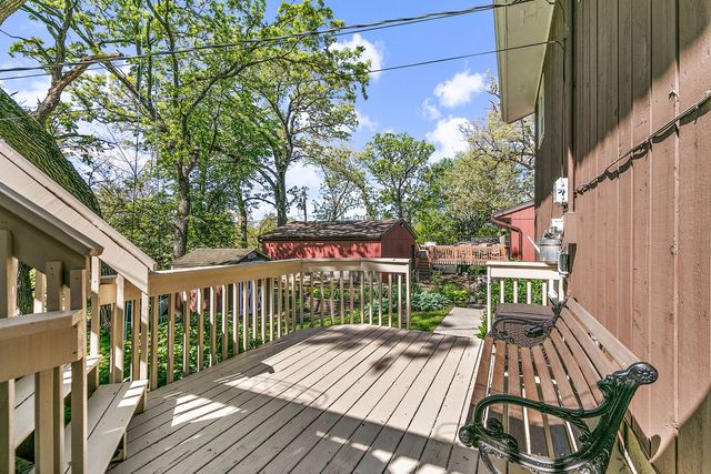 602 Delaware Drive, Lake In The Hills, IL 60156