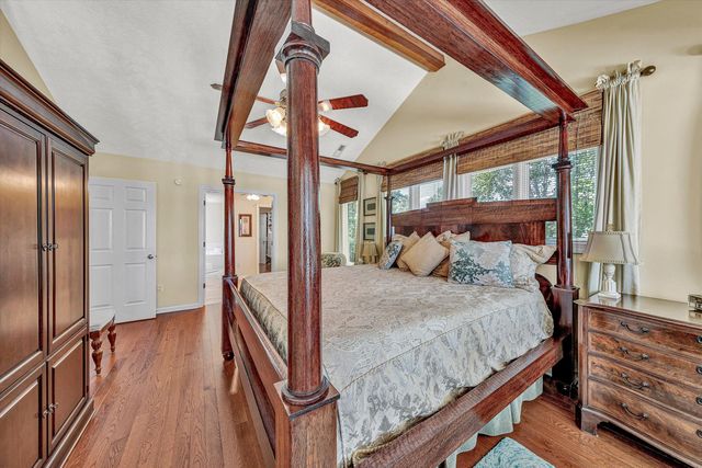 226 Pine Bay DR, Union Hall, VA 24176