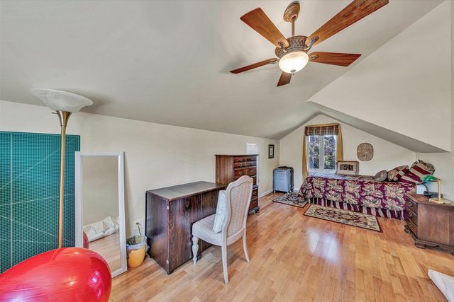 226 Pine Bay DR, Union Hall, VA 24176