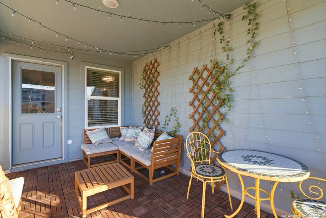 404 Signe, Seguin, TX 78155