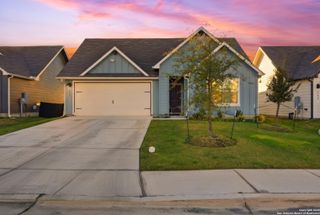 404 Signe, Seguin, TX 78155