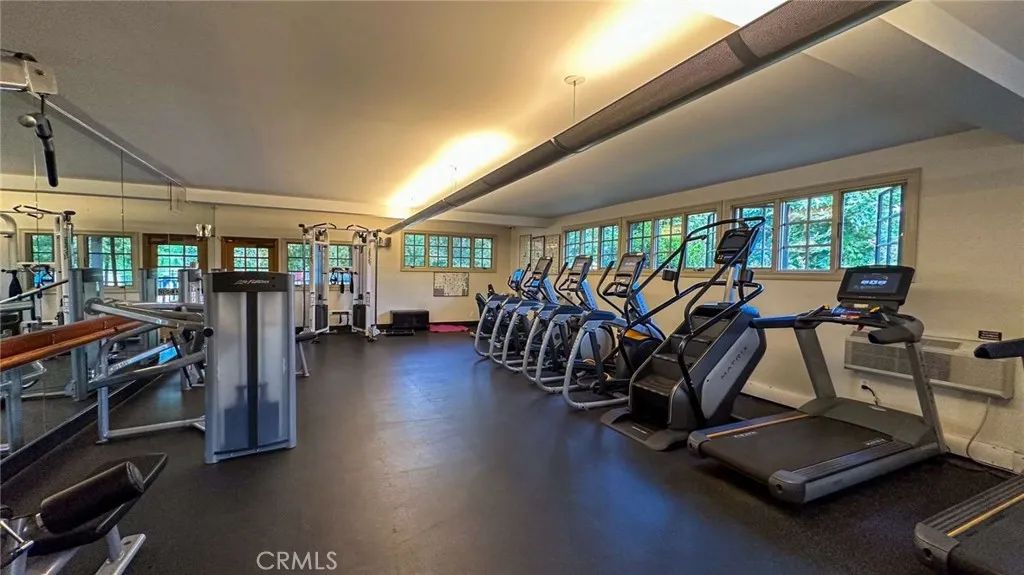 23777 Mulholland 203, Calabasas, CA 91302