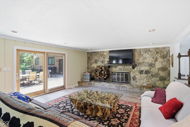 6361 Creekside Lane, Indianapolis, IN 46220