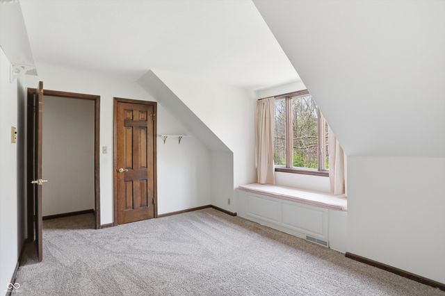 6361 Creekside Lane, Indianapolis, IN 46220