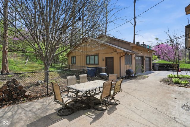 6361 Creekside Lane, Indianapolis, IN 46220