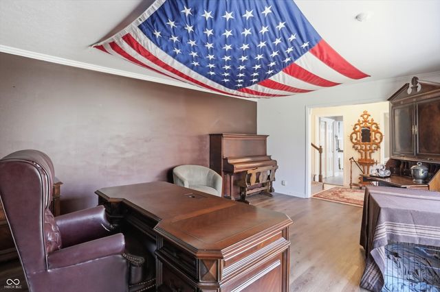 6361 Creekside Lane, Indianapolis, IN 46220