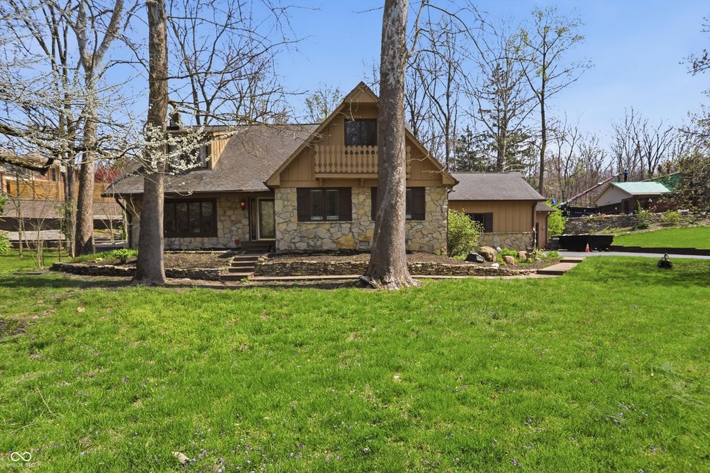 6361 Creekside Lane, Indianapolis, IN 46220
