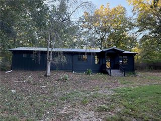 3175 Wallace Lake Road, Douglasville, GA 30135