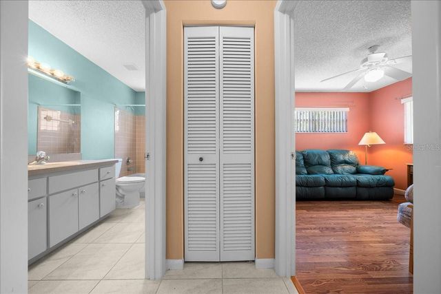 9721 SW 97TH LANE, Ocala, FL 34481