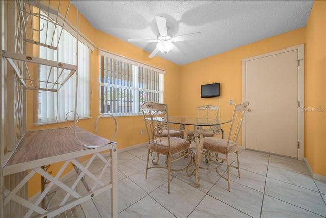 9721 SW 97TH LANE, Ocala, FL 34481