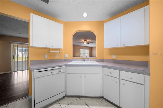 9721 SW 97TH LANE, Ocala, FL 34481