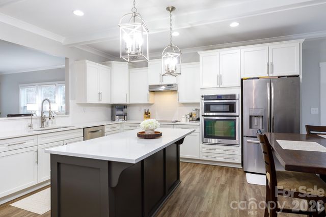 2172 Bluebell Way, Tega Cay, SC 29708