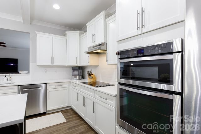 2172 Bluebell Way, Tega Cay, SC 29708