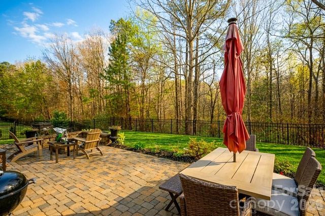 2172 Bluebell Way, Tega Cay, SC 29708