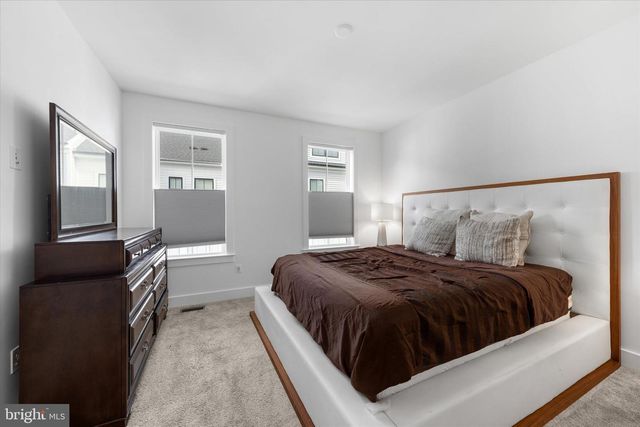 7413 ROCKY CREEK TER, Annandale, VA 22003