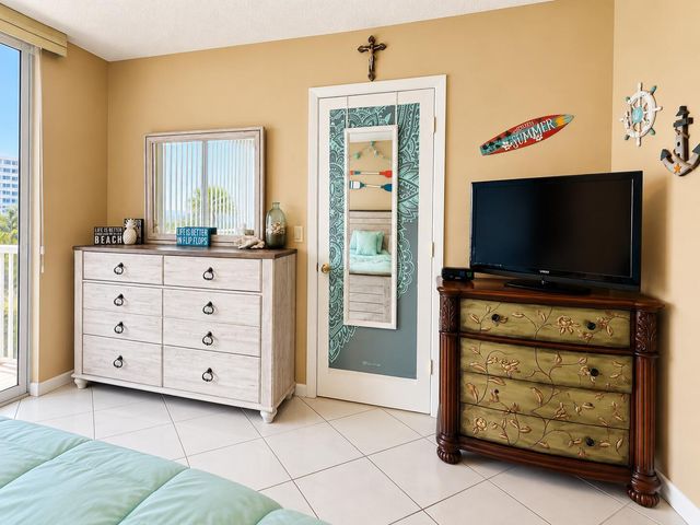 3570 S OCEAN Boulevard 809, South Palm Beach, FL 33480