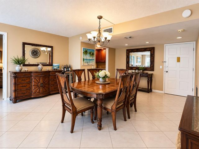 3570 S OCEAN Boulevard 809, South Palm Beach, FL 33480