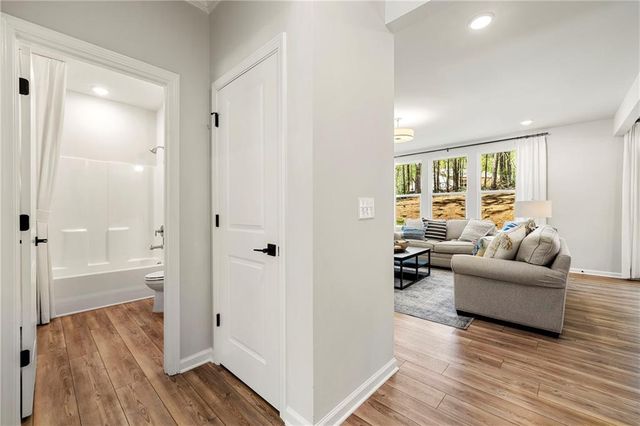 392 Riverwood Drive, Dallas, GA 30157