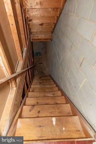 1011 HILLMAN ST, Baltimore, MD 21202