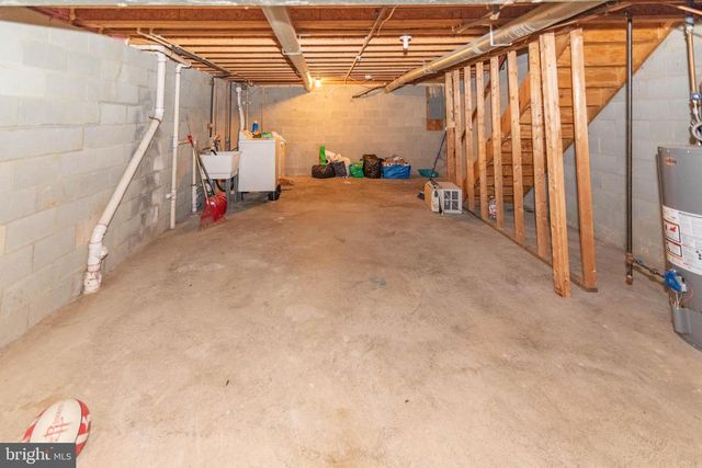 1011 HILLMAN ST, Baltimore, MD 21202