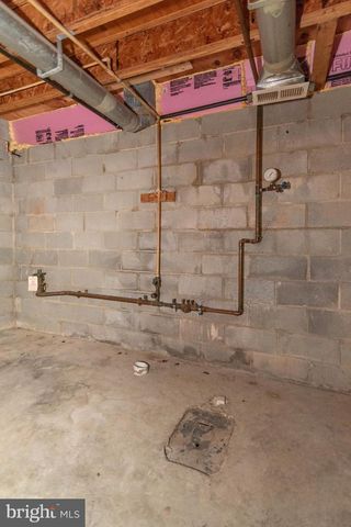 1011 HILLMAN ST, Baltimore, MD 21202