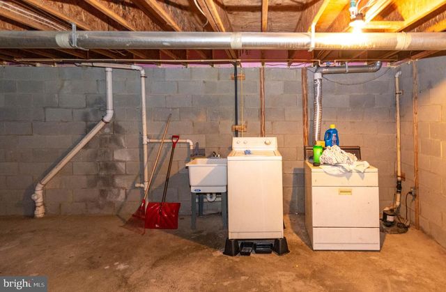 1011 HILLMAN ST, Baltimore, MD 21202