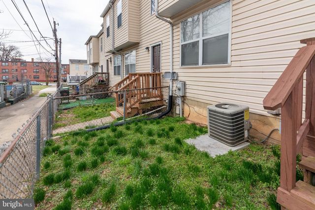 1011 HILLMAN ST, Baltimore, MD 21202