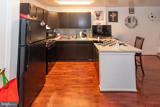 1011 HILLMAN ST, Baltimore, MD 21202