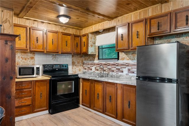 141 Lone Eagle Way, Iva, SC 29655
