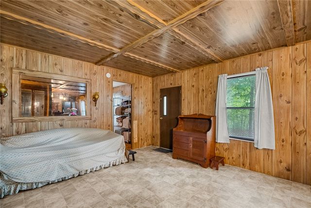 141 Lone Eagle Way, Iva, SC 29655