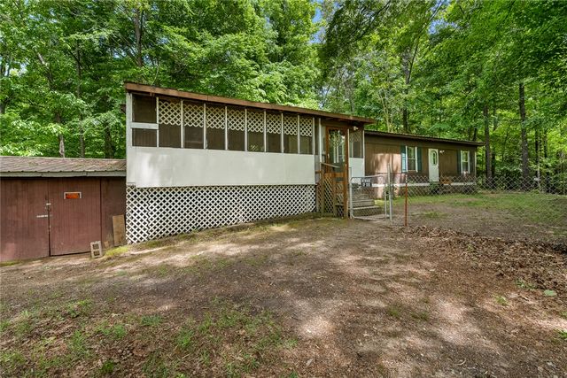 141 Lone Eagle Way, Iva, SC 29655