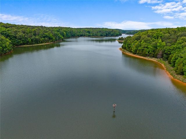 141 Lone Eagle Way, Iva, SC 29655