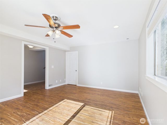 11414 26th Place SE, Lake Stevens, WA 98258