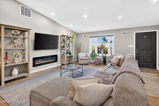 885 Yellowbank Road, Toms River, NJ 08753