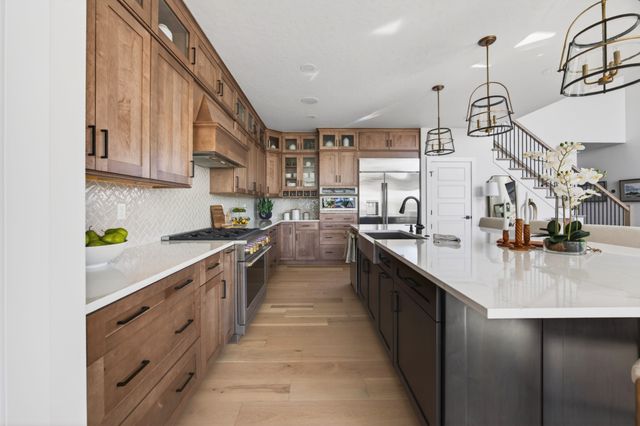 1500 Saundersville Rd, Hendersonville, TN 37075