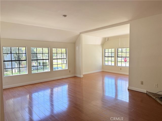 105 E Rosewood Court 5, Ontario, CA 91764