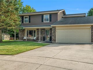 946 Wenlock Court, Fairborn, OH 45324
