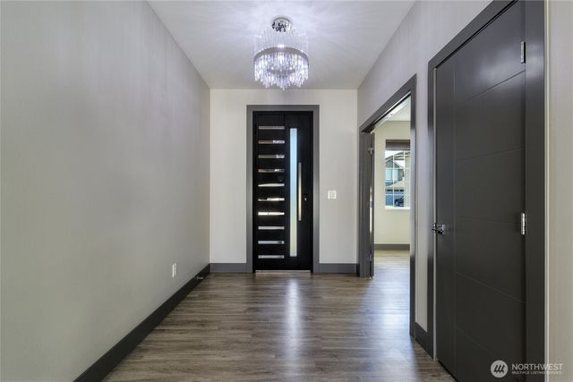 35 NE Alpine Drive, College Place, WA 99324