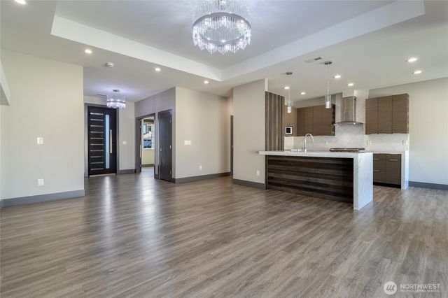 35 NE Alpine Drive, College Place, WA 99324