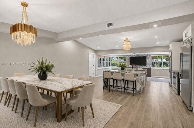 2436 Cat Cay Ln, Fort Lauderdale, FL 33312