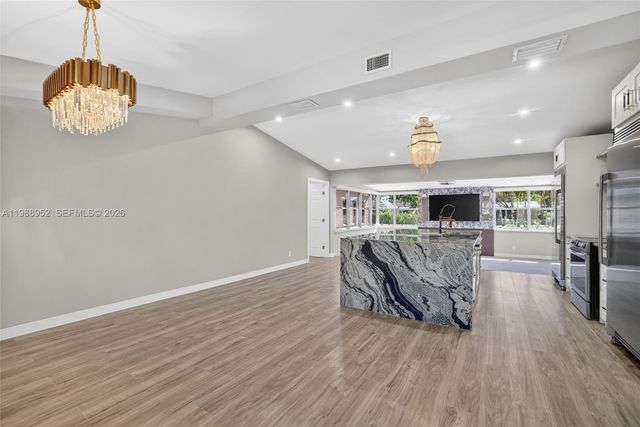 2436 Cat Cay Ln, Fort Lauderdale, FL 33312