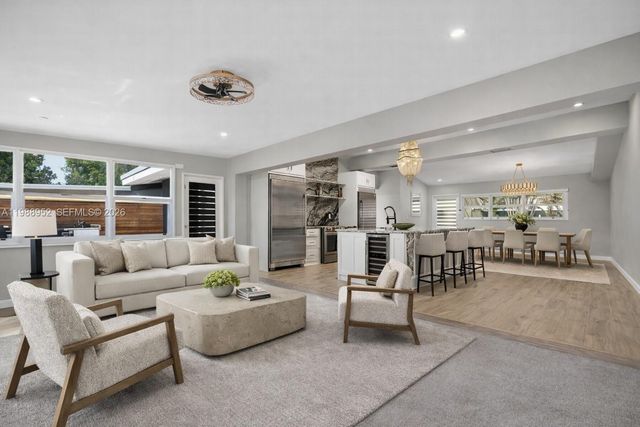2436 Cat Cay Ln, Fort Lauderdale, FL 33312