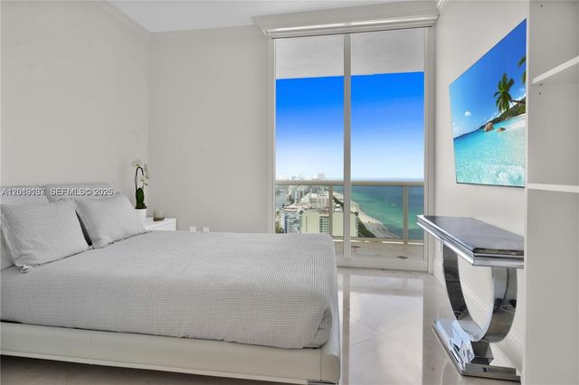 4779 Collins Ave PH 4301, Miami Beach, FL 33140