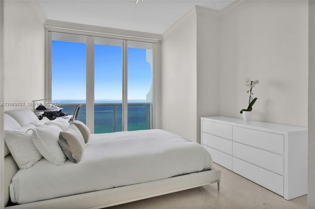 4779 Collins Ave PH 4301, Miami Beach, FL 33140