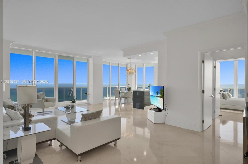 4779 Collins Ave PH 4301, Miami Beach, FL 33140